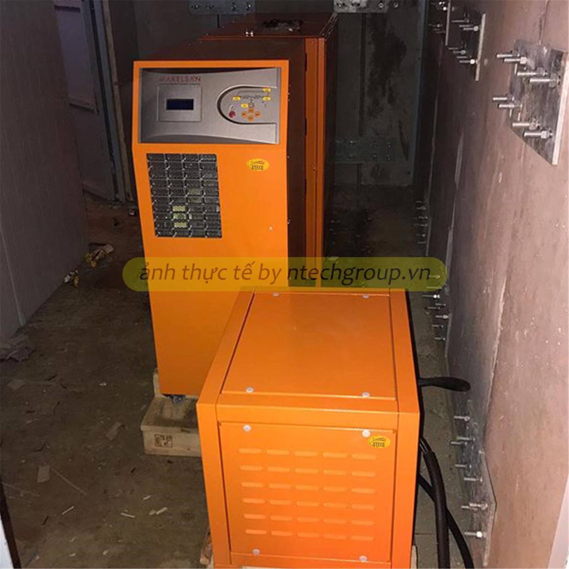 Bộ Lưu Điện UPS Online Makelsan Boxer 40kVA 3:3 Phase